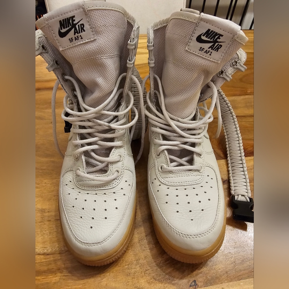 Women Nike